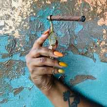 Load image into Gallery viewer, Herbal Wand Smoke Clip